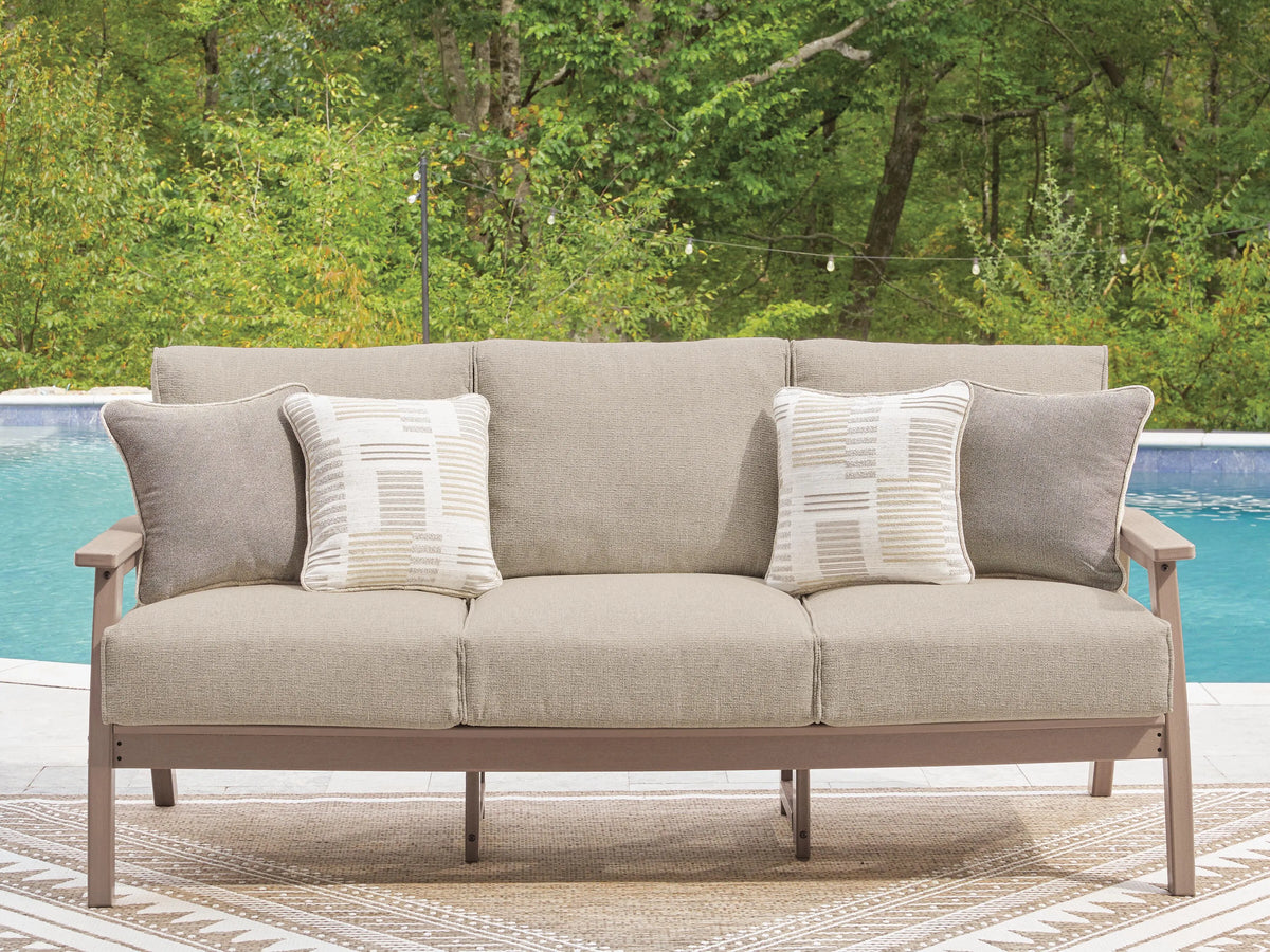 Halliday Bay Outdoor Sofa with Cushion
