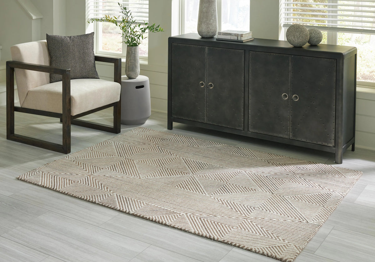 Millie Cross 5' x 7' Rug