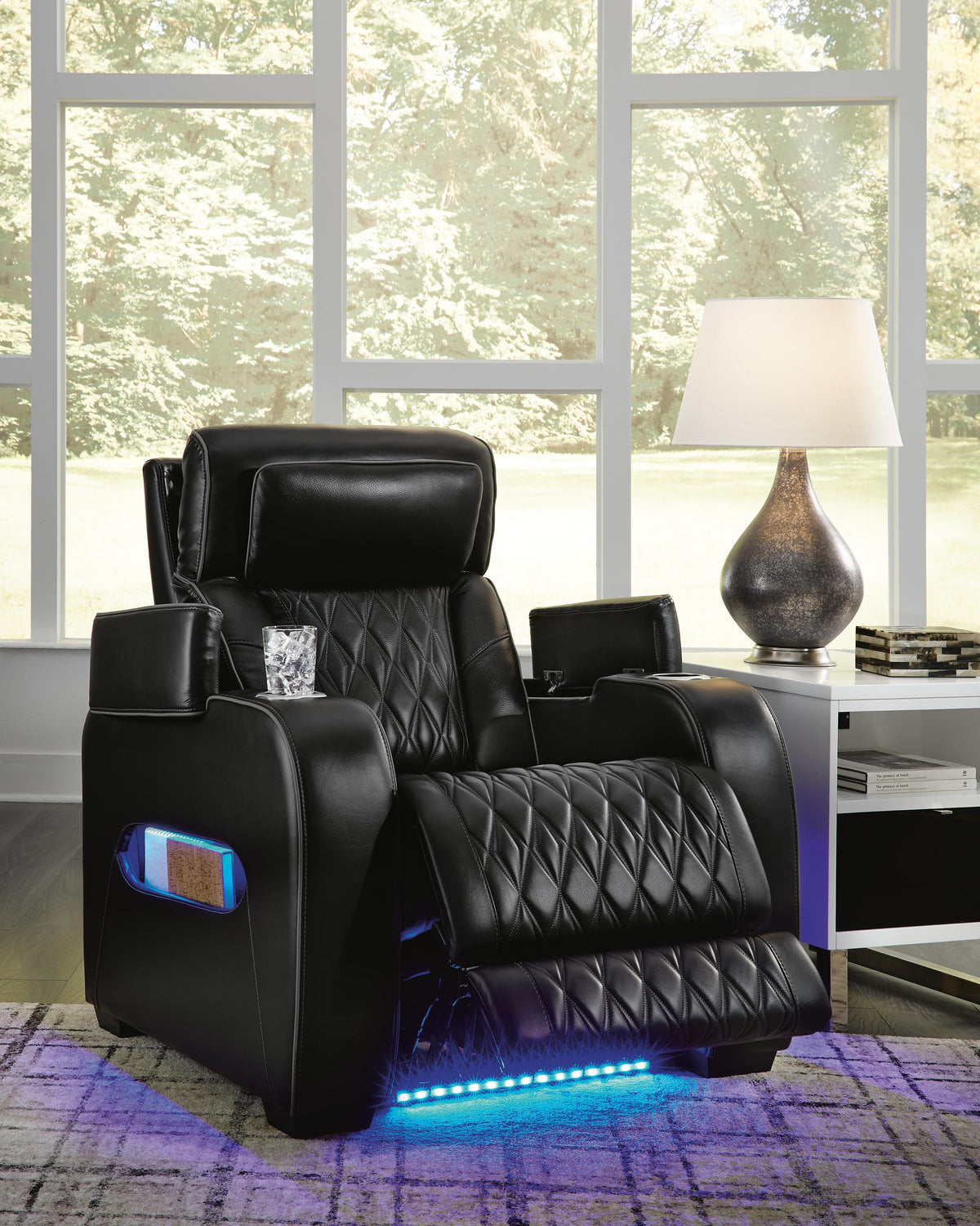 Anvilbrook Power Recliner in Black